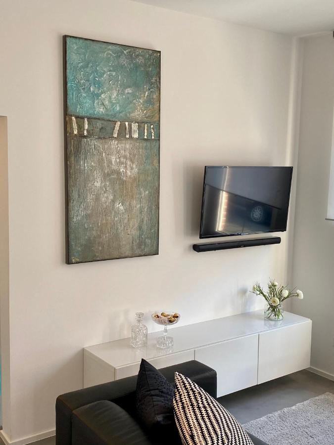 K1889 - Elin Apartment